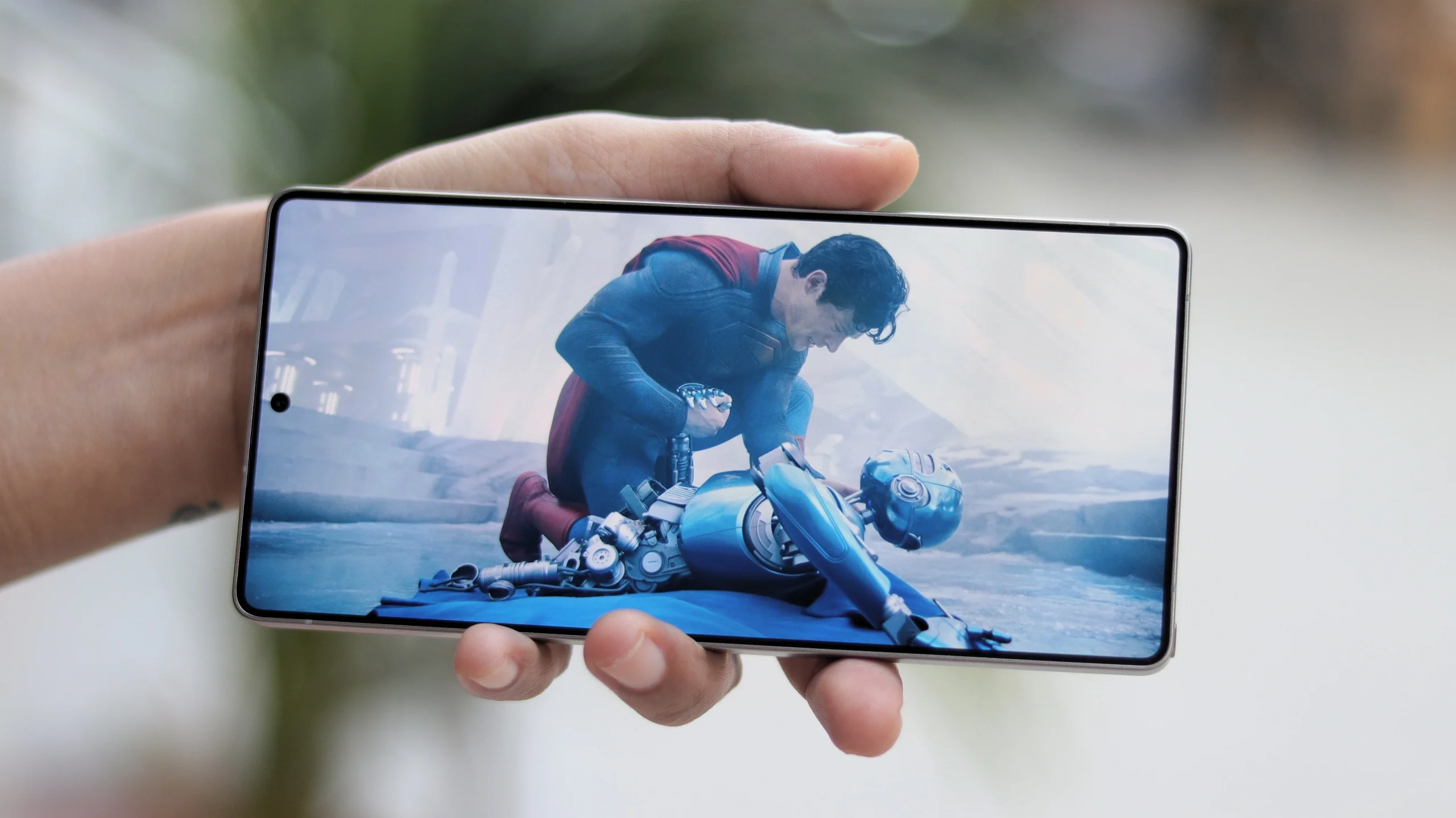 Màn hình của Samsung S26 Ultra giữ lợi thế vì độ chi tiết cao
